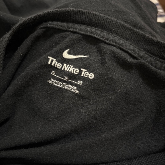 Nike Air Tee * Men’s Size XL* Large Center Swoosh. - Picture 6 of 6